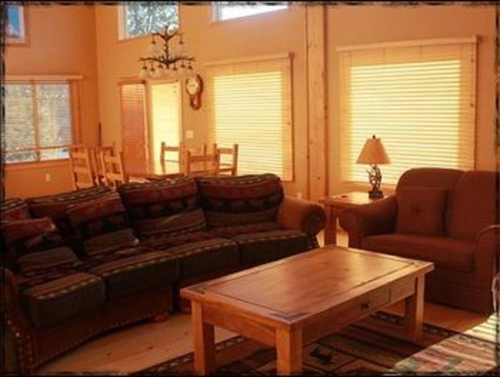 Lodge at Palmer Gulch Hill City Exterior foto