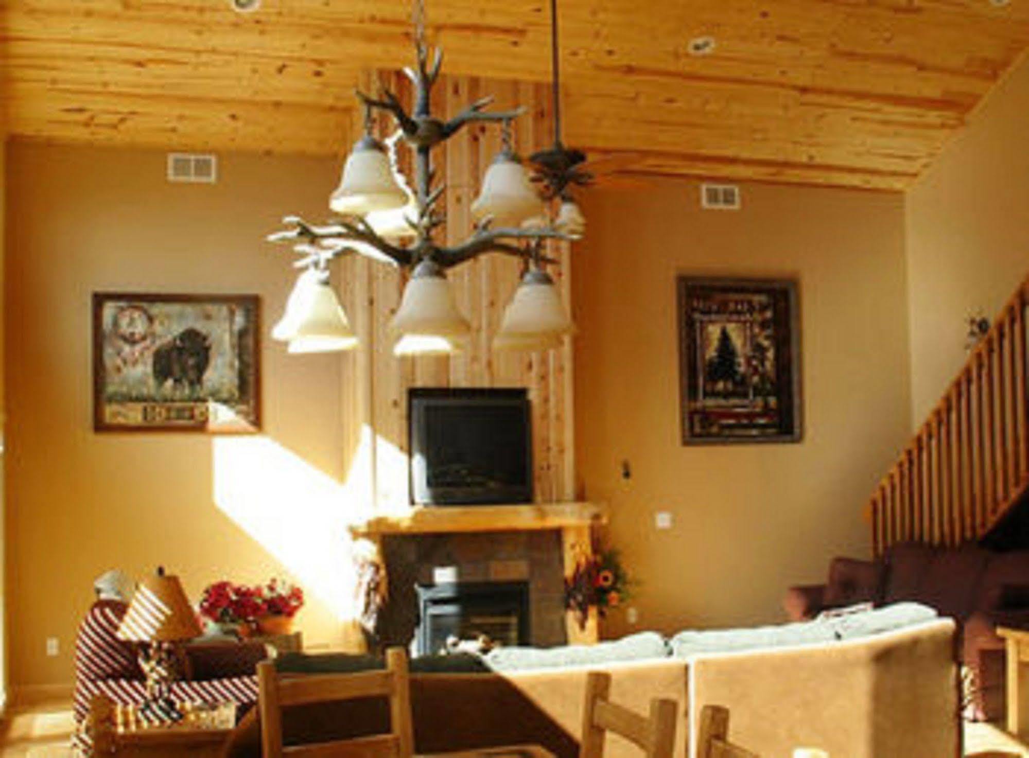 Lodge at Palmer Gulch Hill City Exterior foto