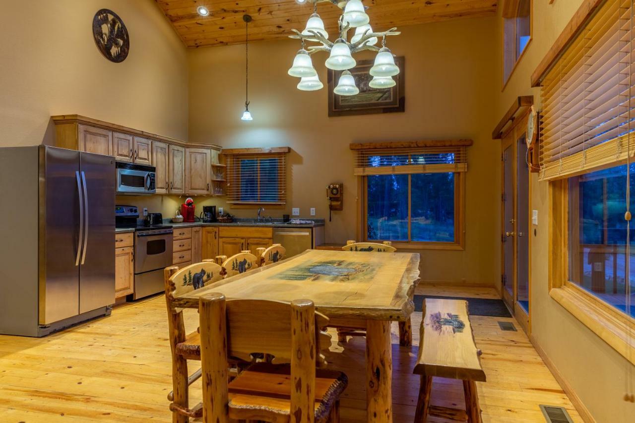 Lodge at Palmer Gulch Hill City Exterior foto